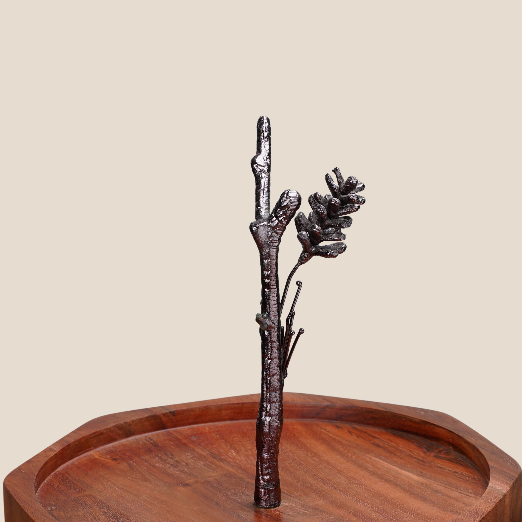 Conifer Collection Single-Tier Platter