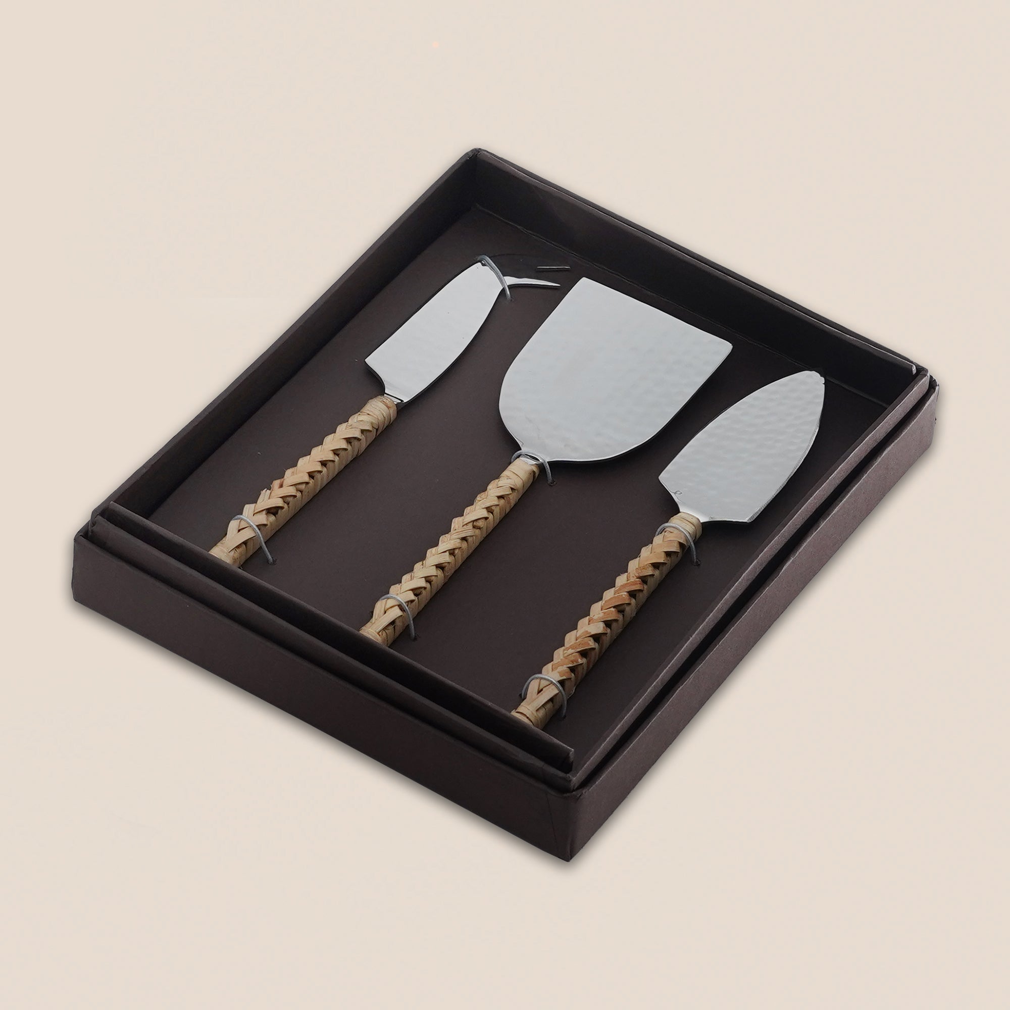 Woven Rattan Cheese Set